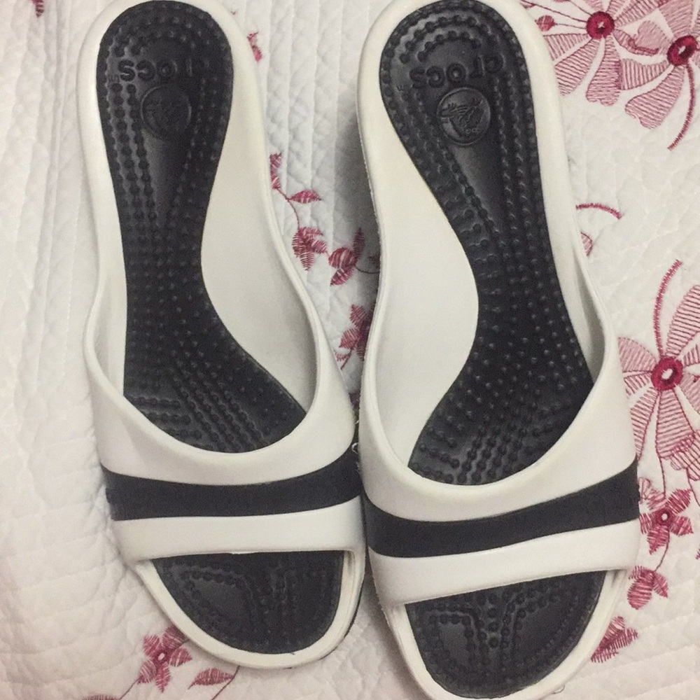 crocs wedges